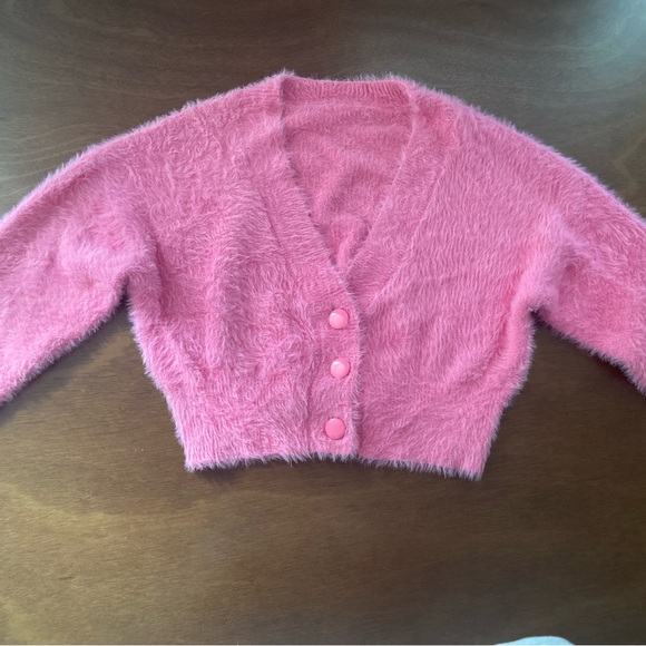 Pink fuzzy sweater/cardigan ✨ - Picture 3 of 4